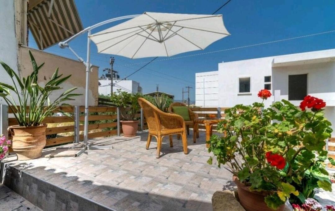 The Holiday House 3 Heraklion  Bagian luar foto